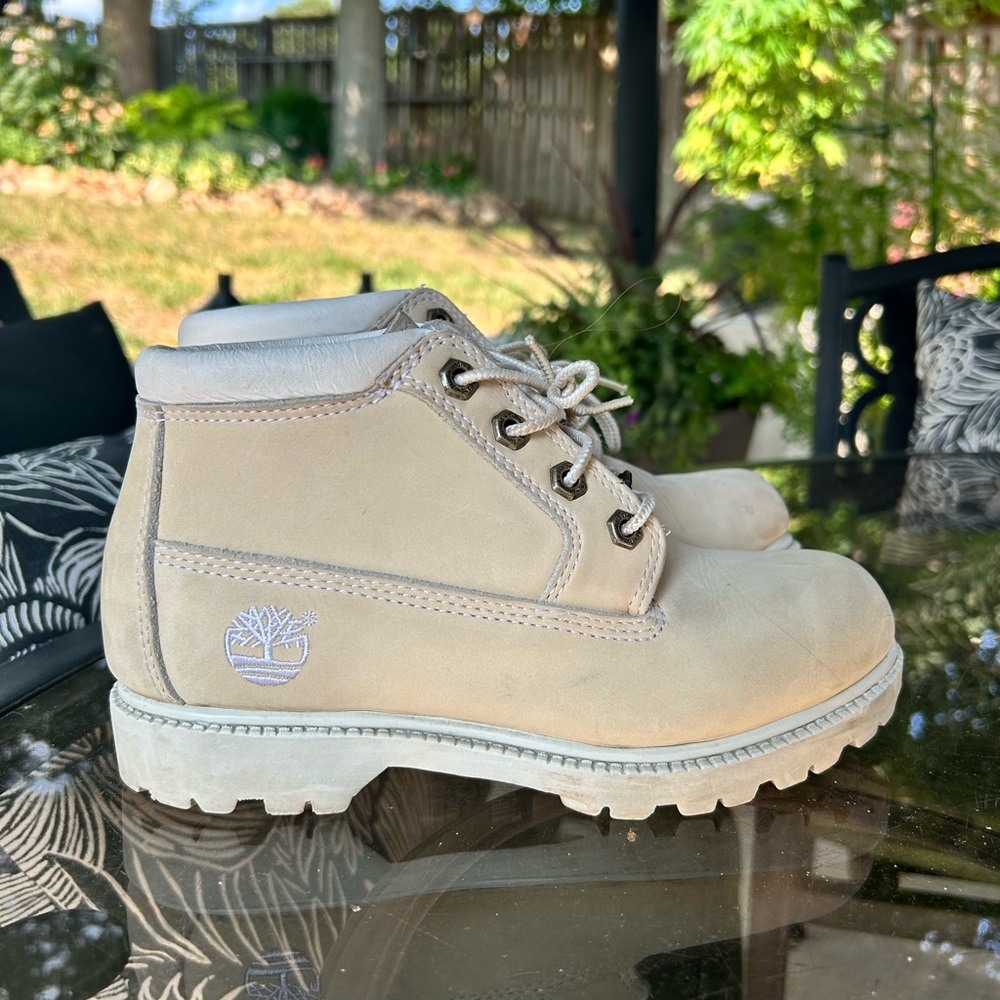 Timberland Nellie Waterproof Chukka Boot Leather in Light Sand- Women's Size- 6